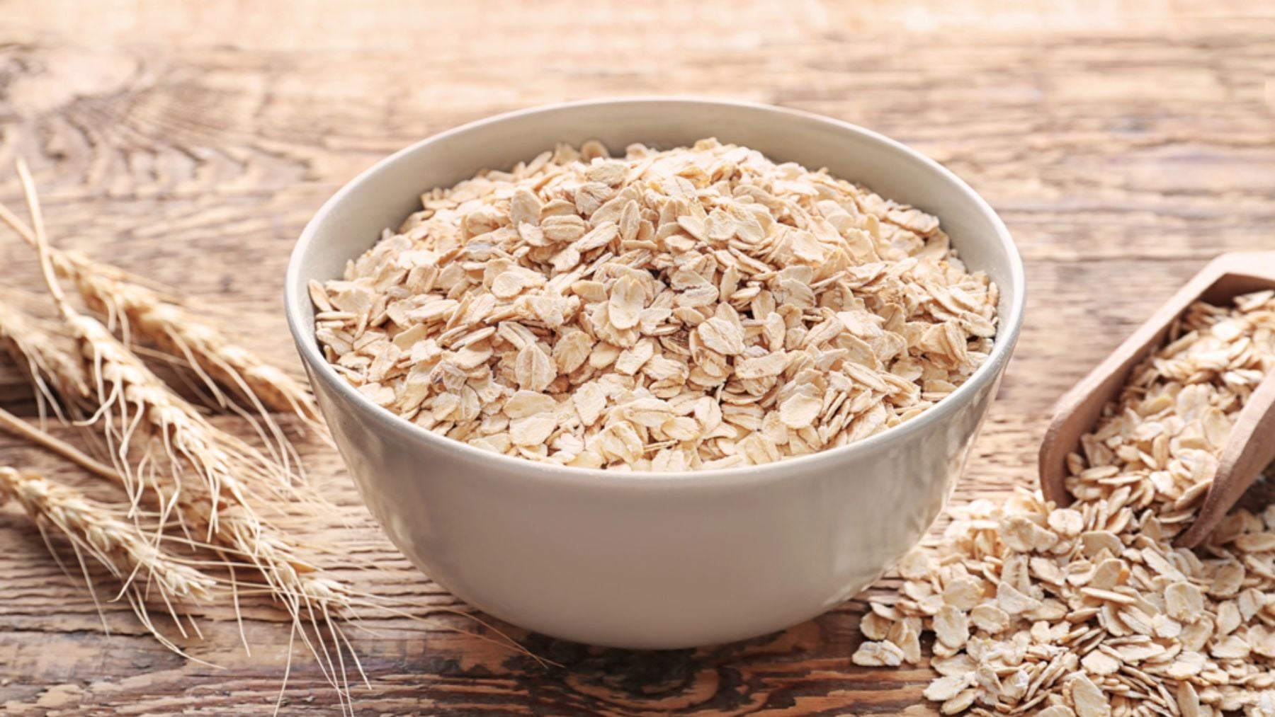 La avena es un cereal con múltiples beneficios para la salud.