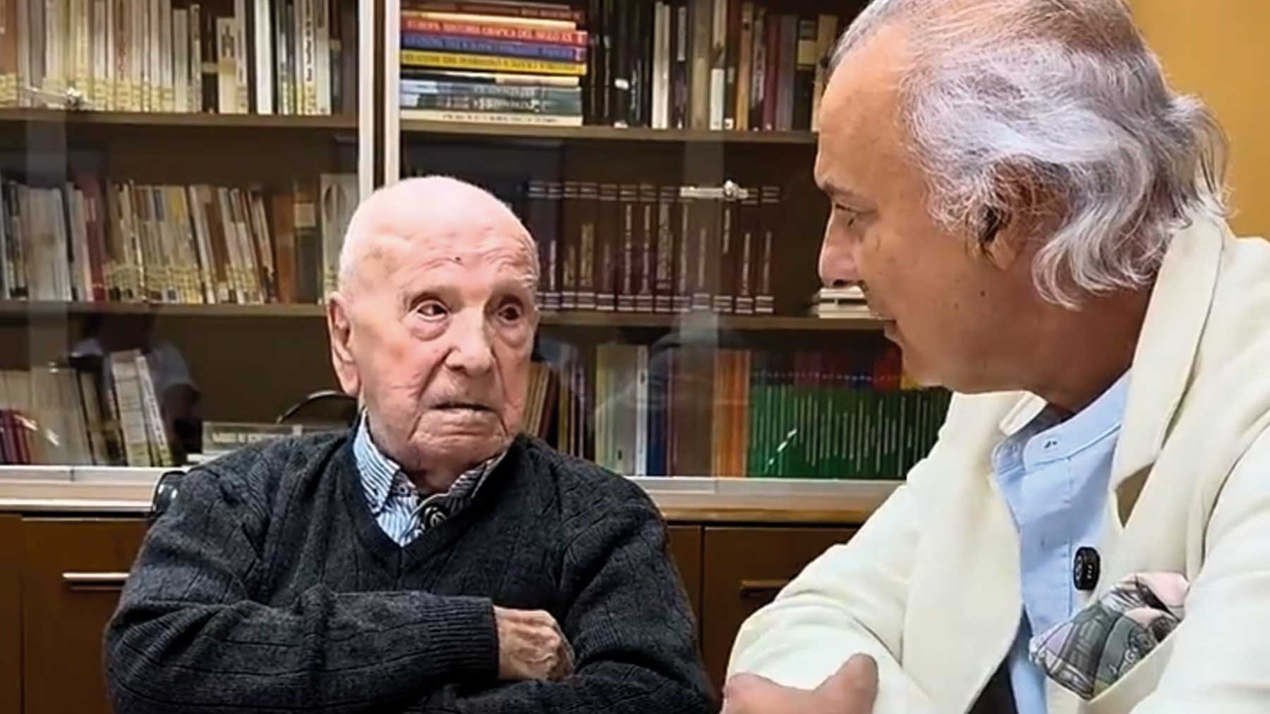 Jesús Redondo y el doctor Manuel de la Peña.